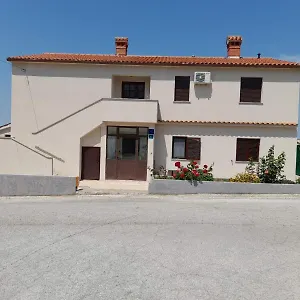  Appartamento Ema Croazia